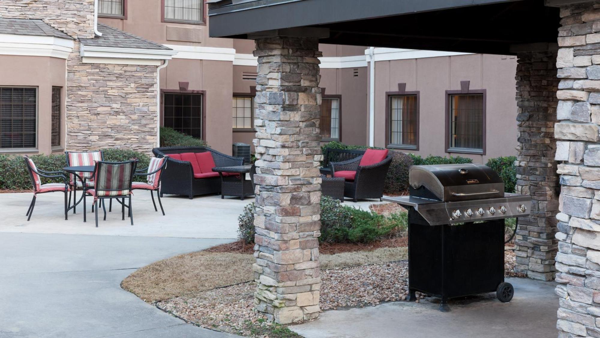 Staybridge Suites Jackson By Ihg Ridgeland Bagian luar foto